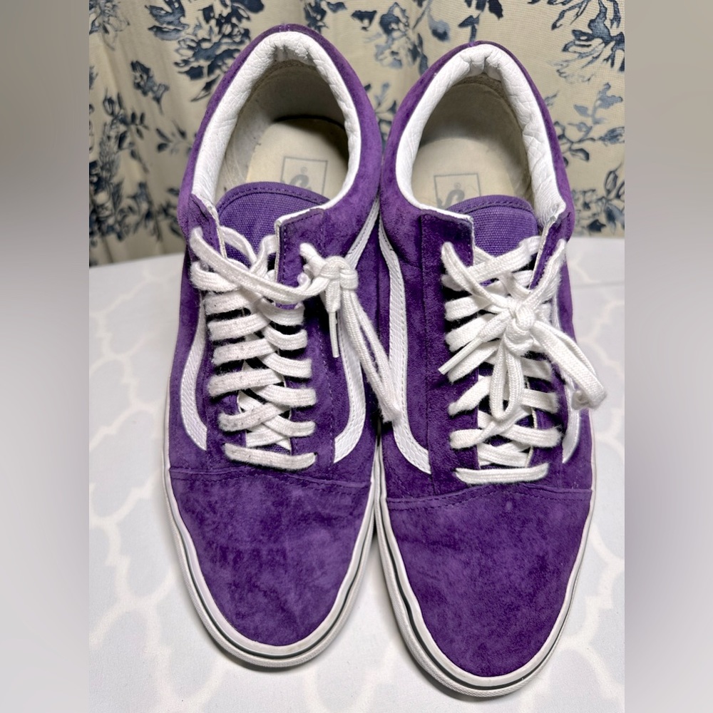 Purple suede Vans